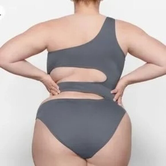 SKIMS Swim One Shoulder Monokini Gunmetal Womens Large - Picture 4 of 12